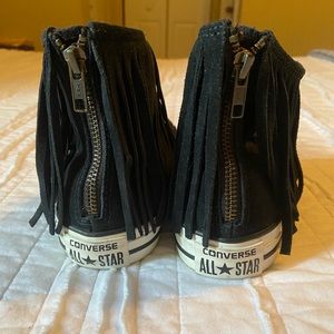 Converse Frayed Style